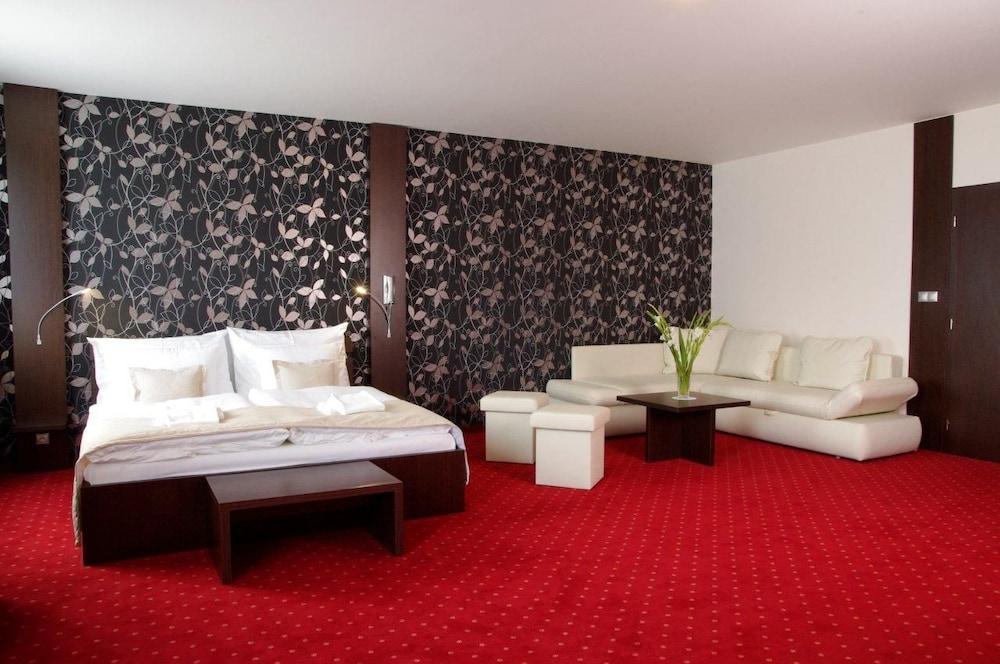 Hotel Gaudio Bratysława Zewnętrze zdjęcie