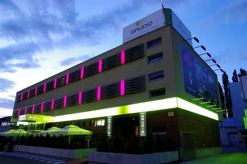 Hotel Gaudio Bratysława Zewnętrze zdjęcie